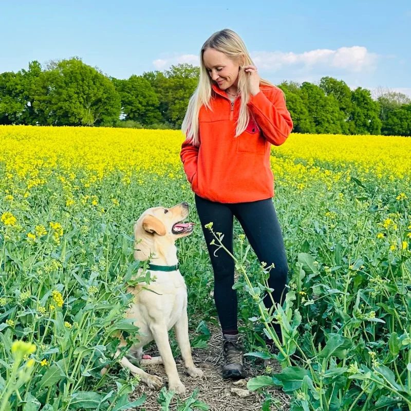 Samantha Tompkins, a Certified Coach and Animal Assisted therapist in Hertfordshire and Bedfordshire